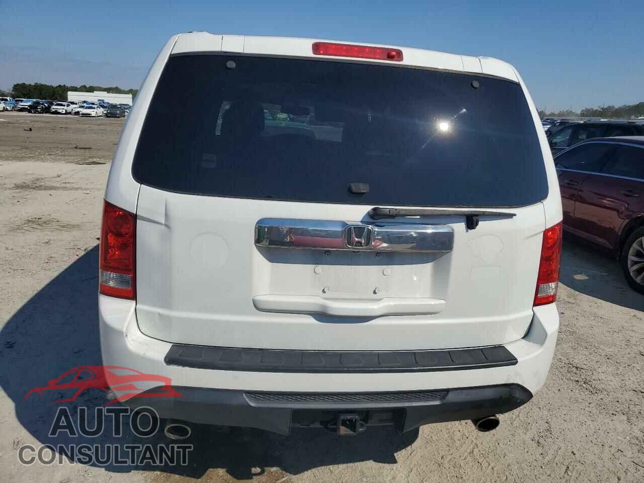 HONDA PILOT 2013 - 5FNYF3H77DB018345
