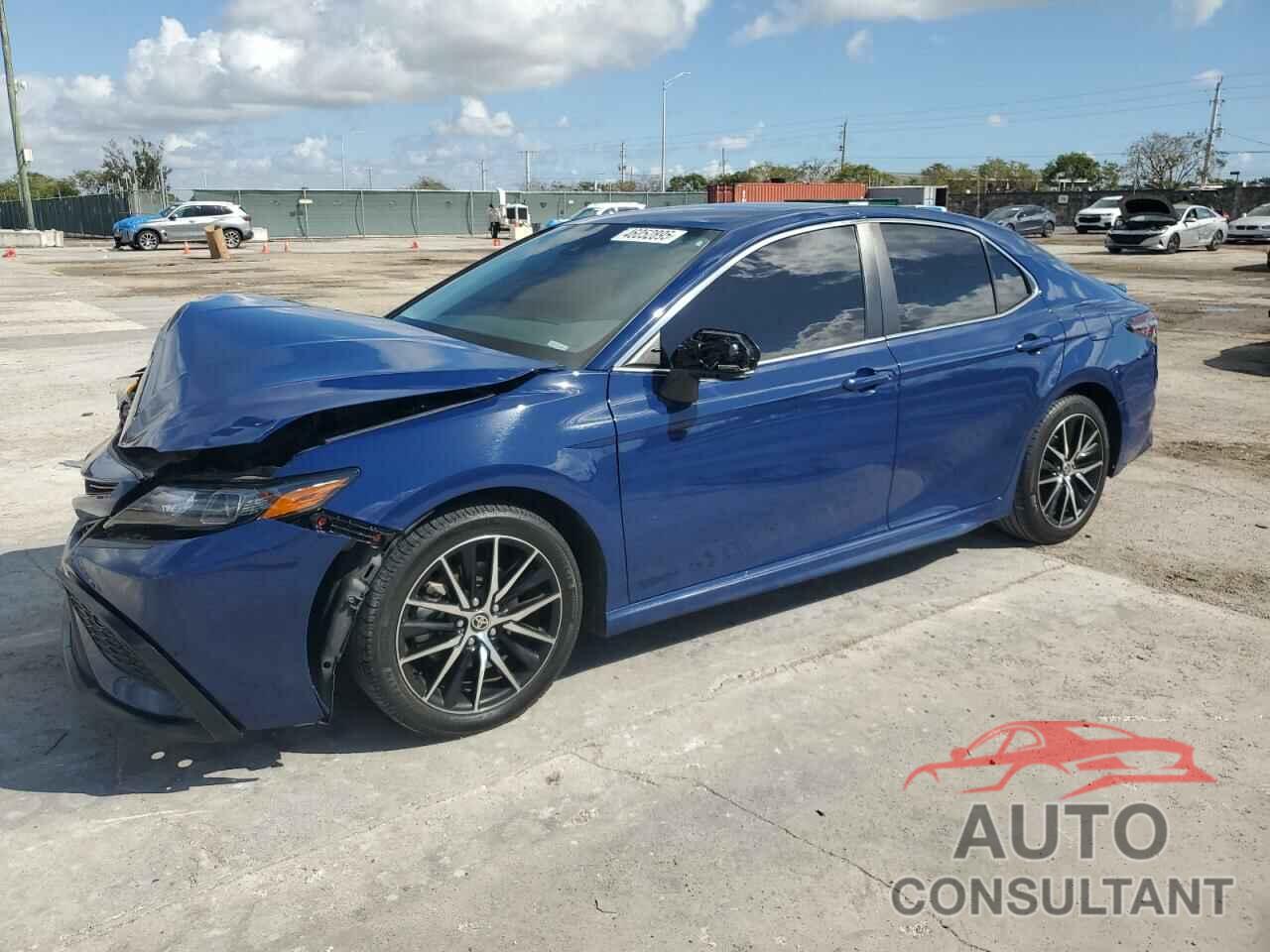 TOYOTA CAMRY 2023 - 4T1G11AK6PU134950