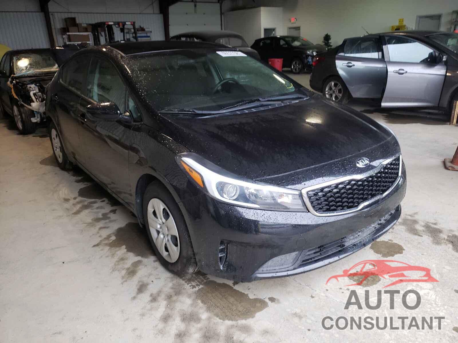 KIA FORTE 2017 - 3KPFK4A79HE049790