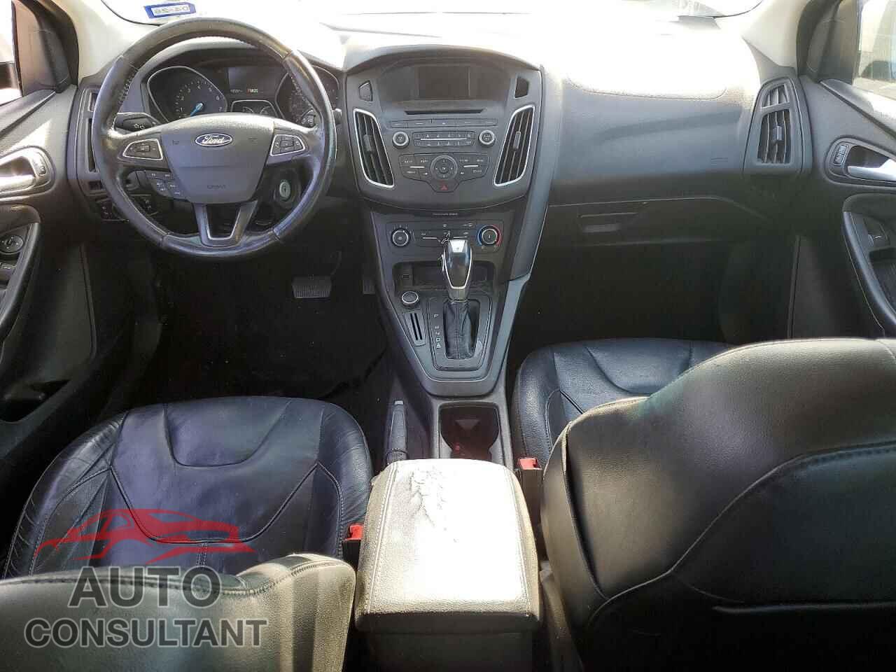 FORD FOCUS 2016 - 1FADP3F27GL407352
