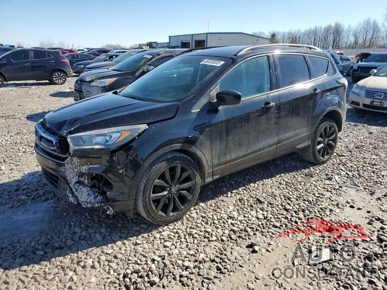 FORD ESCAPE 2017 - 1FMCU9G97HUD79430