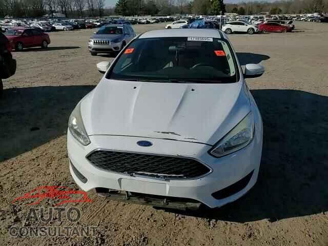 FORD FOCUS 2017 - 1FADP3F26HL241701