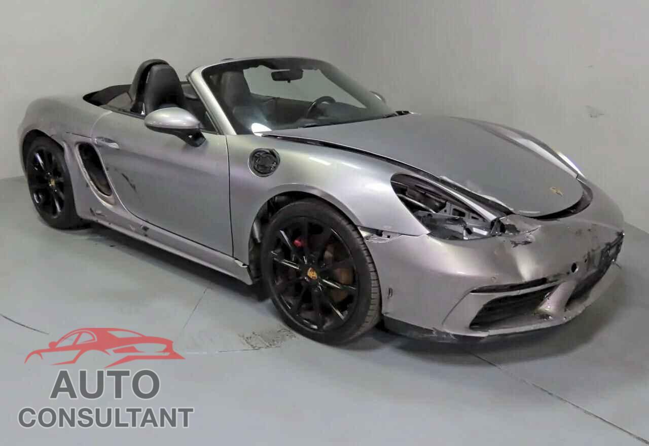 PORSCHE BOXSTER 2017 - WP0CA2A89HS221493