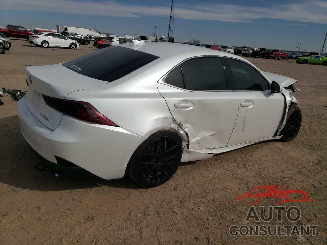 LEXUS IS 2018 - JTHC81D22J5027596