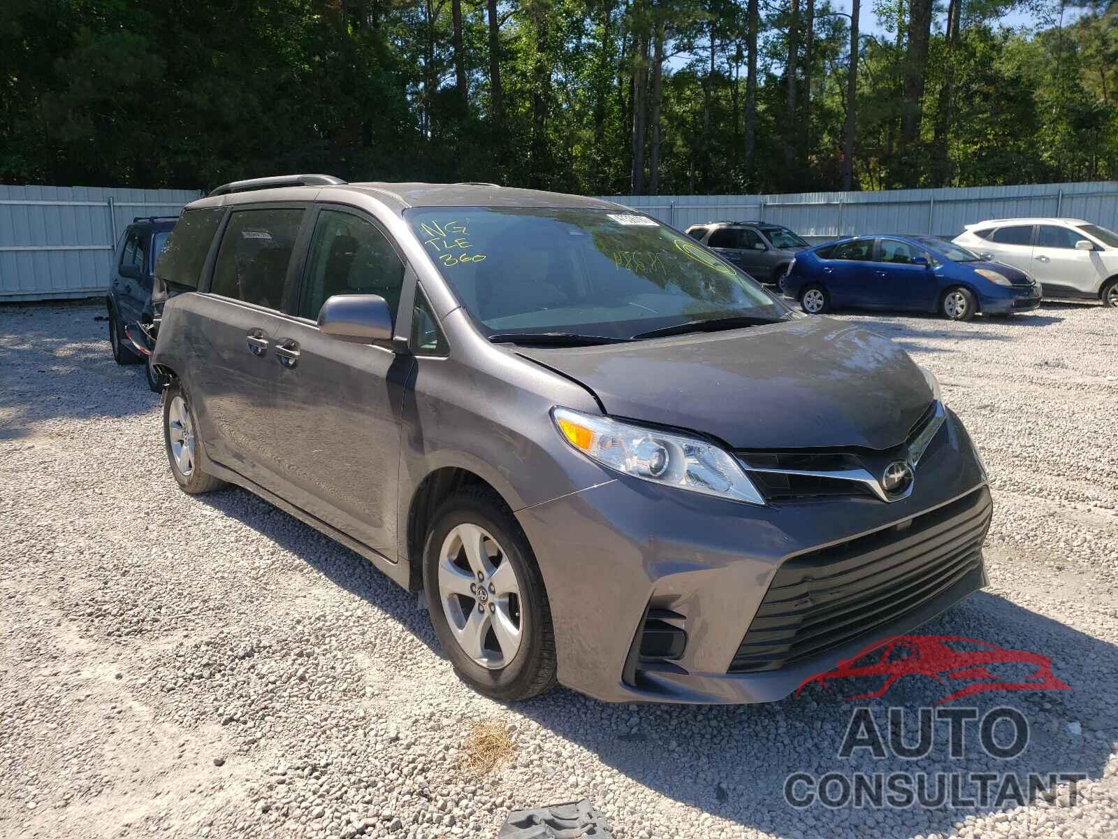 TOYOTA SIENNA 2018 - 5TDKZ3DCXJS920575