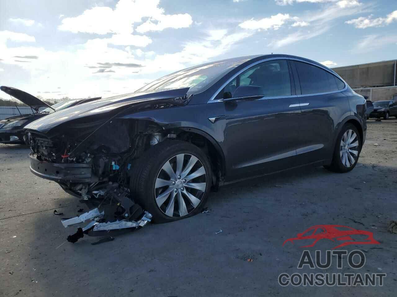 TESLA MODEL X 2020 - 5YJXCBE28LF271941