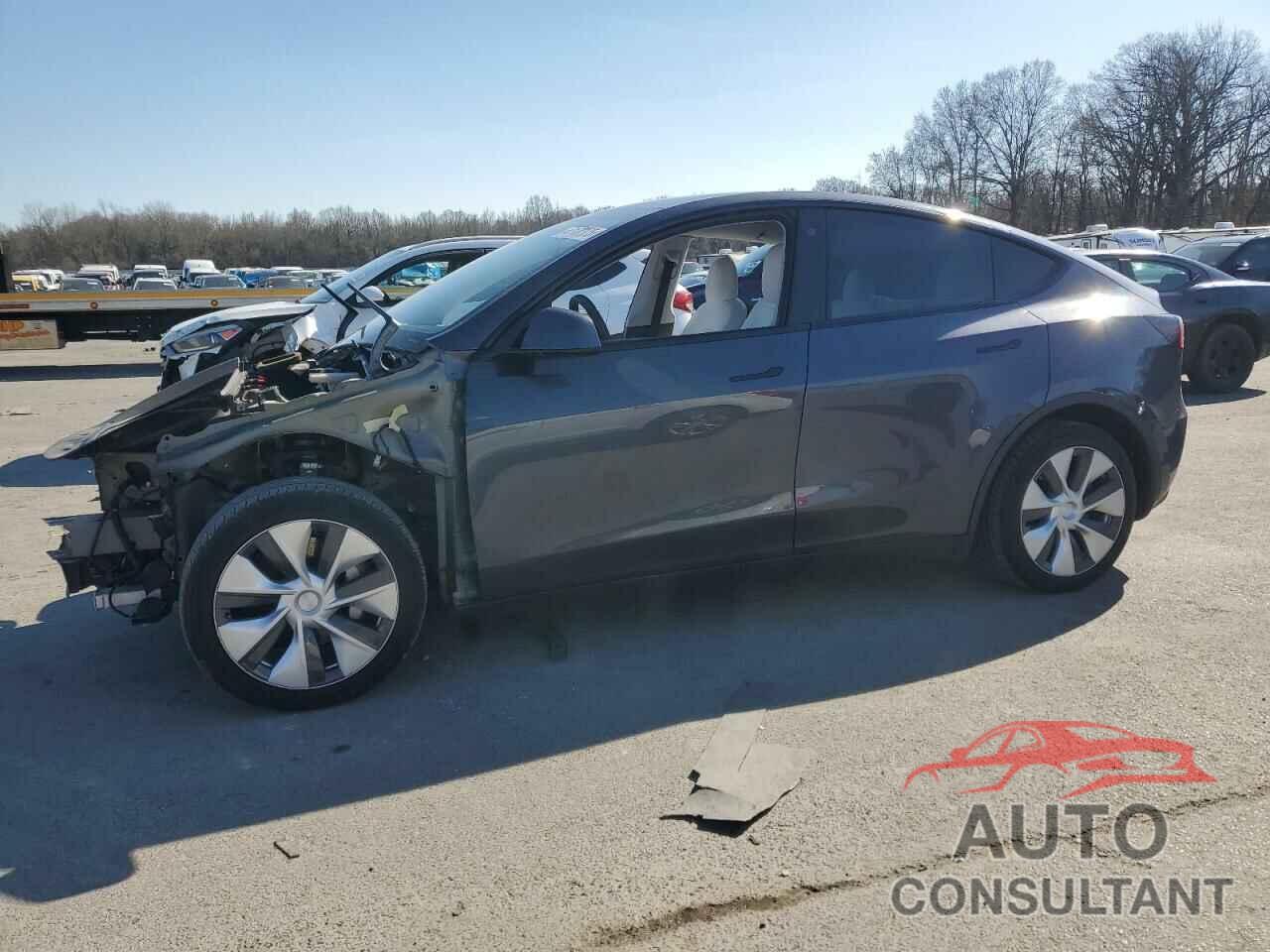 TESLA MODEL Y 2021 - 5YJYGDEE3MF210139