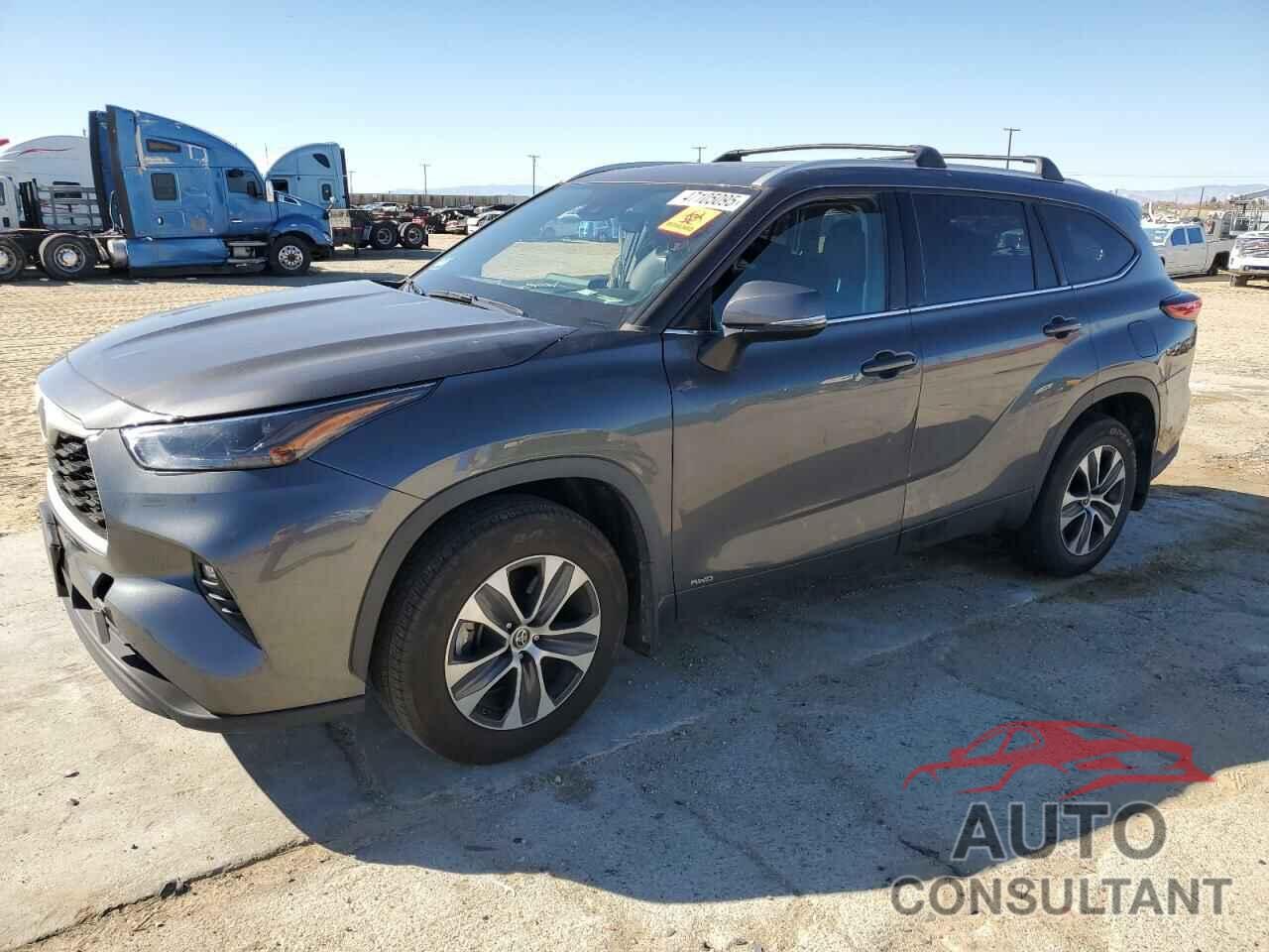 TOYOTA HIGHLANDER 2022 - 5TDHBRCH6NS551718