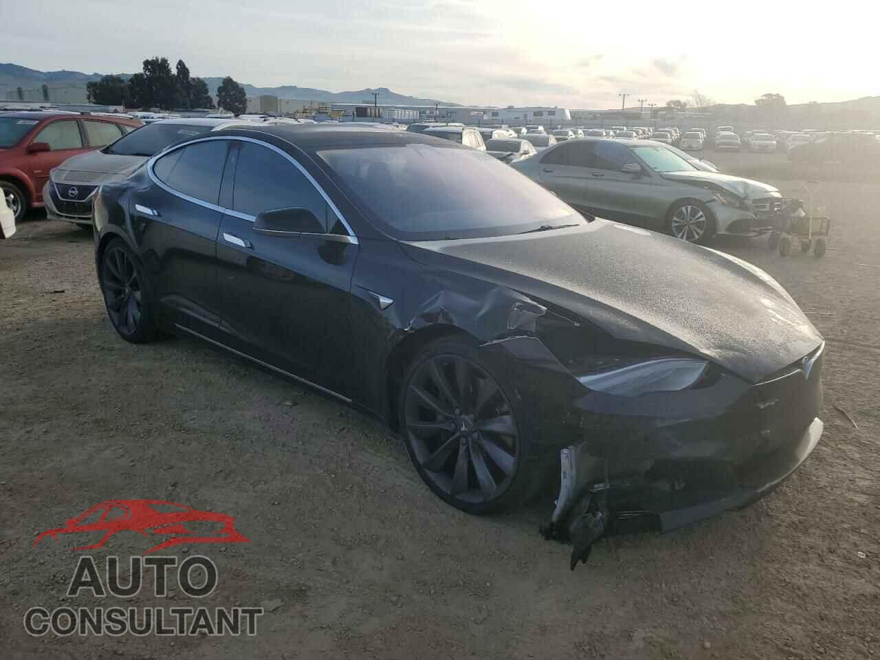 TESLA MODEL S 2017 - 5YJSA1E27HF185487