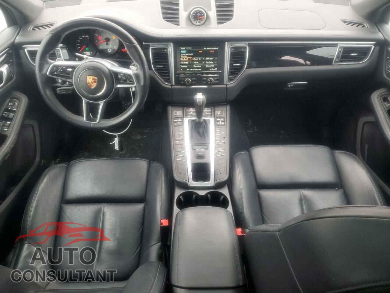 PORSCHE MACAN 2015 - WP1AB2A56FLB51211