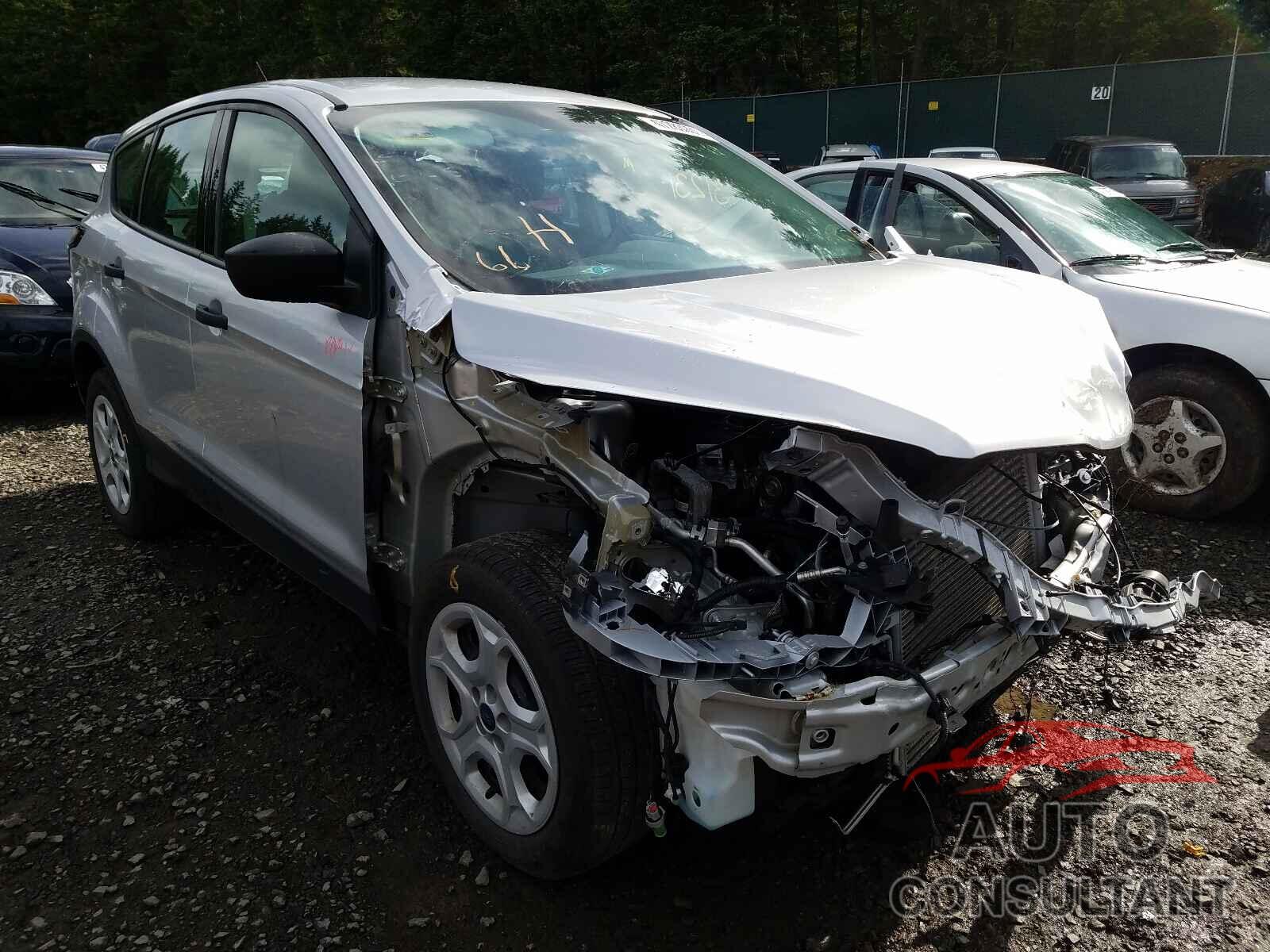 FORD ESCAPE 2017 - 1FMCU0F76HUE75092
