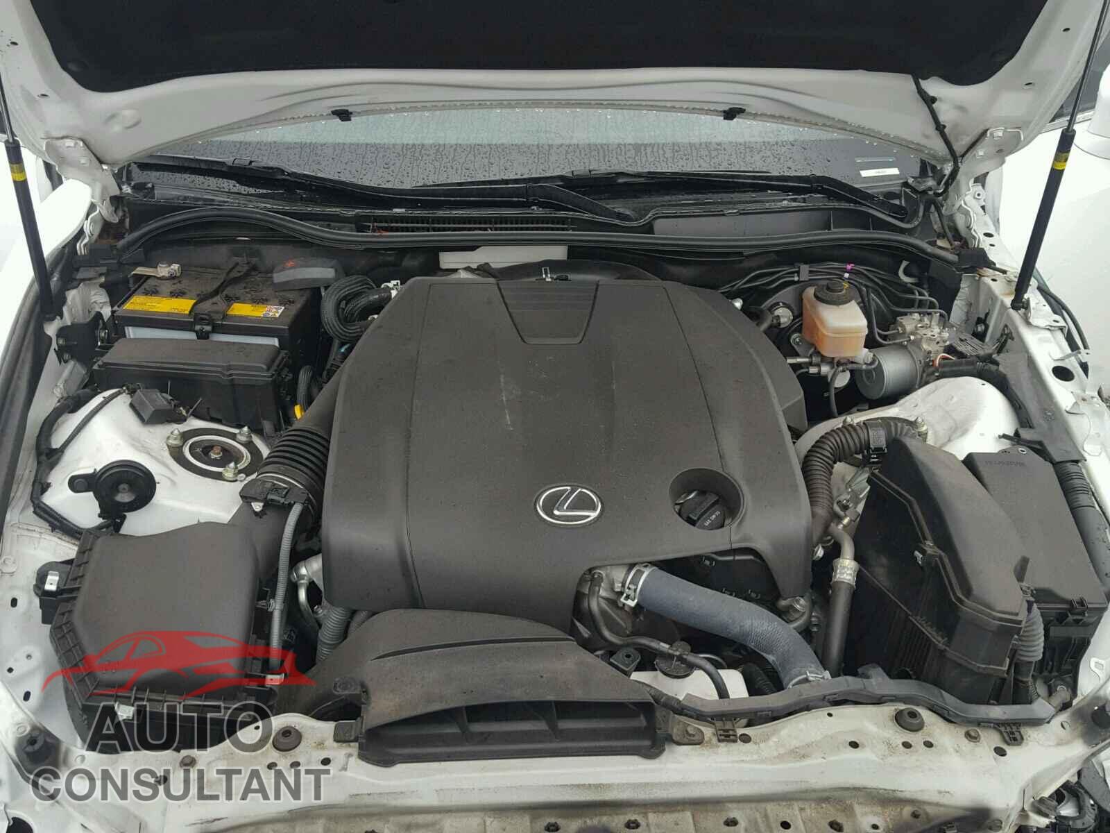 LEXUS IS 250 2015 - JTHBF1D20F5062825