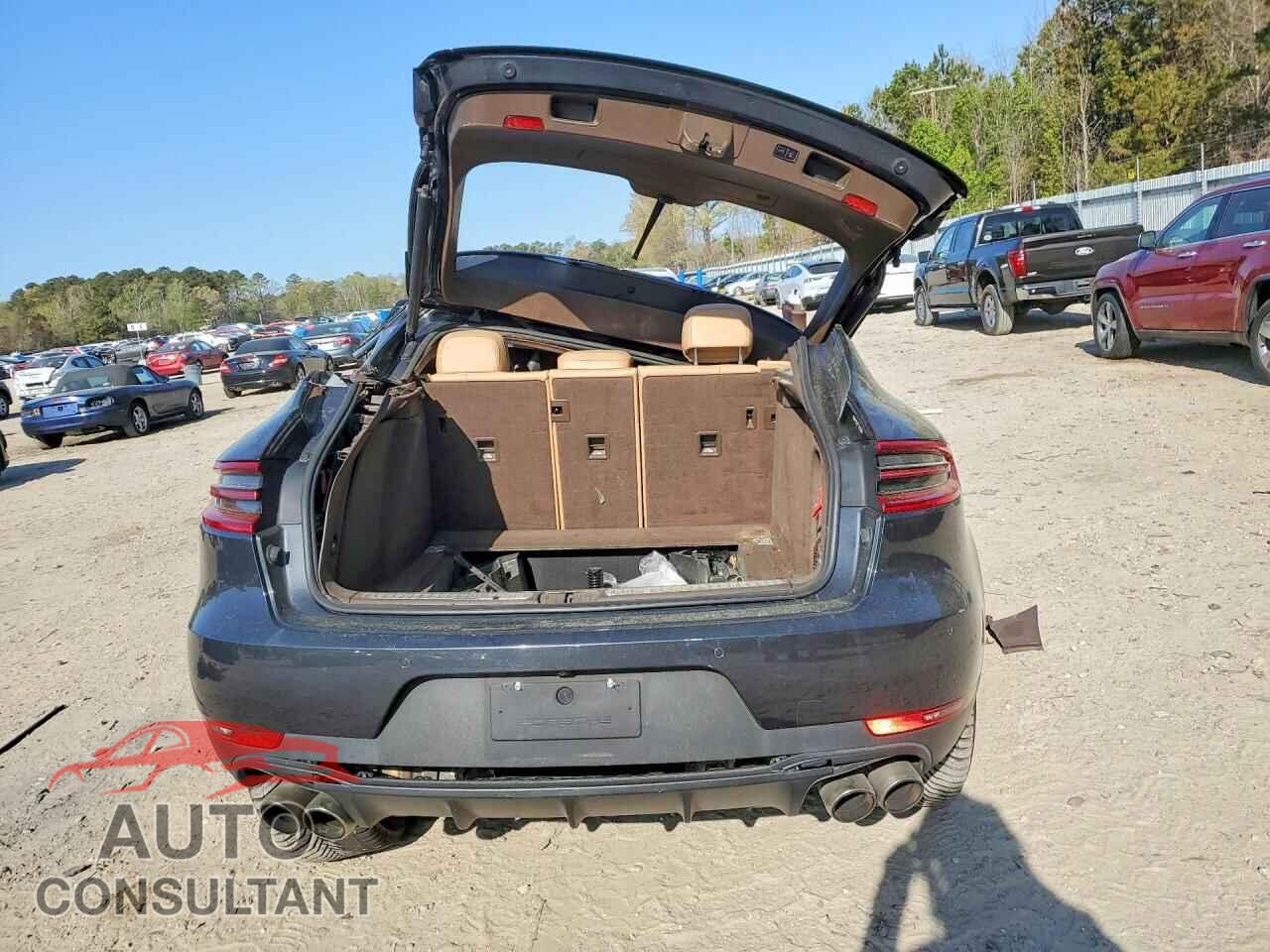 PORSCHE MACAN 2017 - WP1AB2A54HLB11471