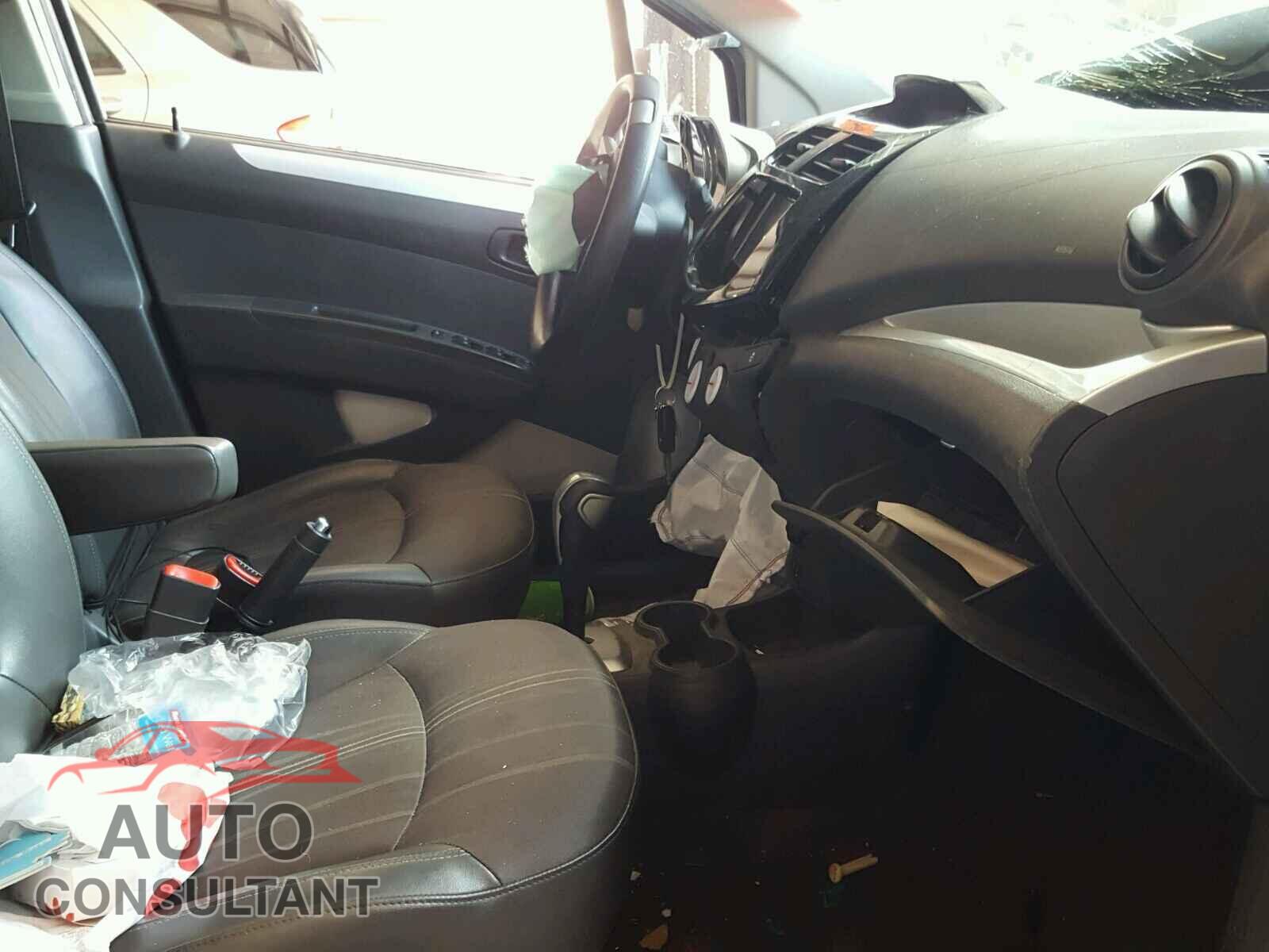 CHEVROLET SPARK 2015 - KL8CD6S91FC708385