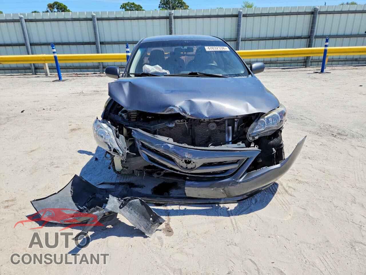 TOYOTA COROLLA 2013 - 2T1BU4EE7DC084886
