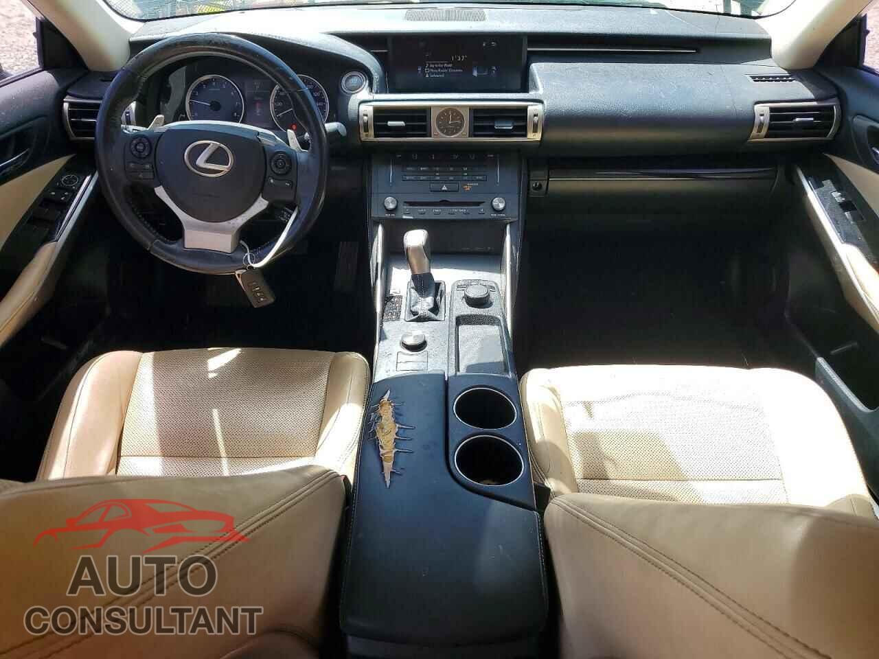 LEXUS IS 2015 - JTHBF1D28F5080702