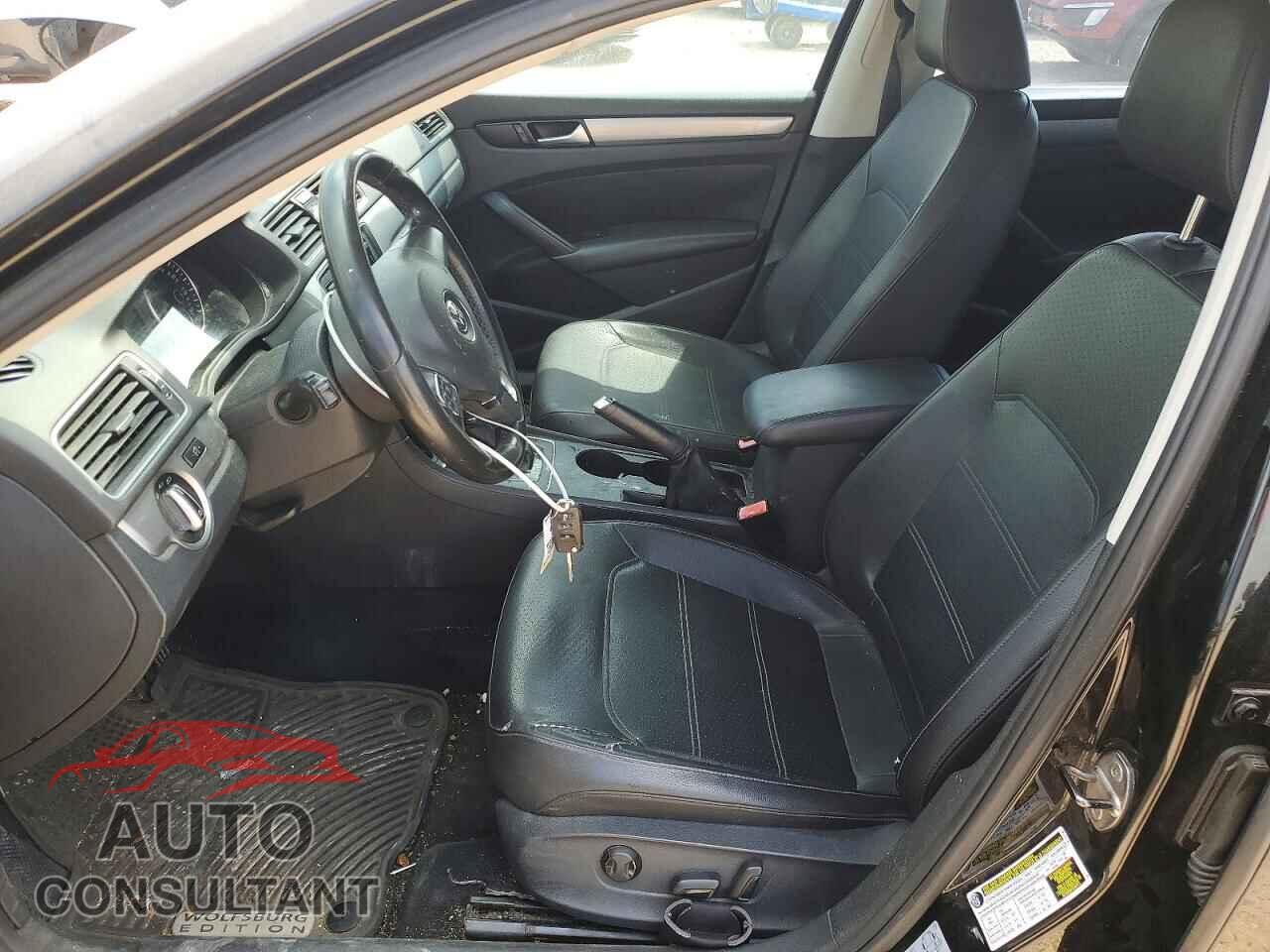 VOLKSWAGEN PASSAT 2014 - 1VWAT7A3XEC030932