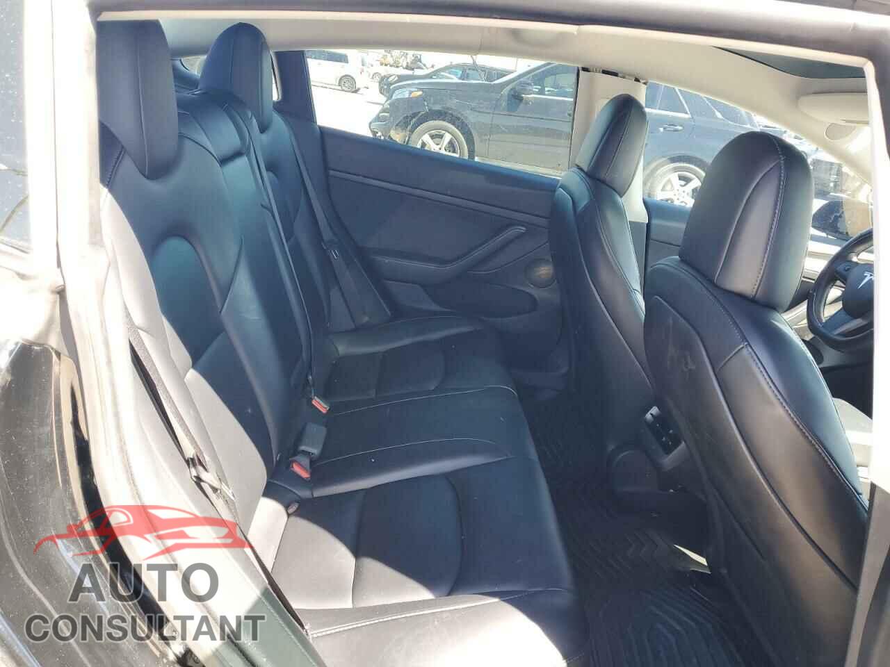 TESLA MODEL 3 2021 - 5YJ3E1EA2MF986029