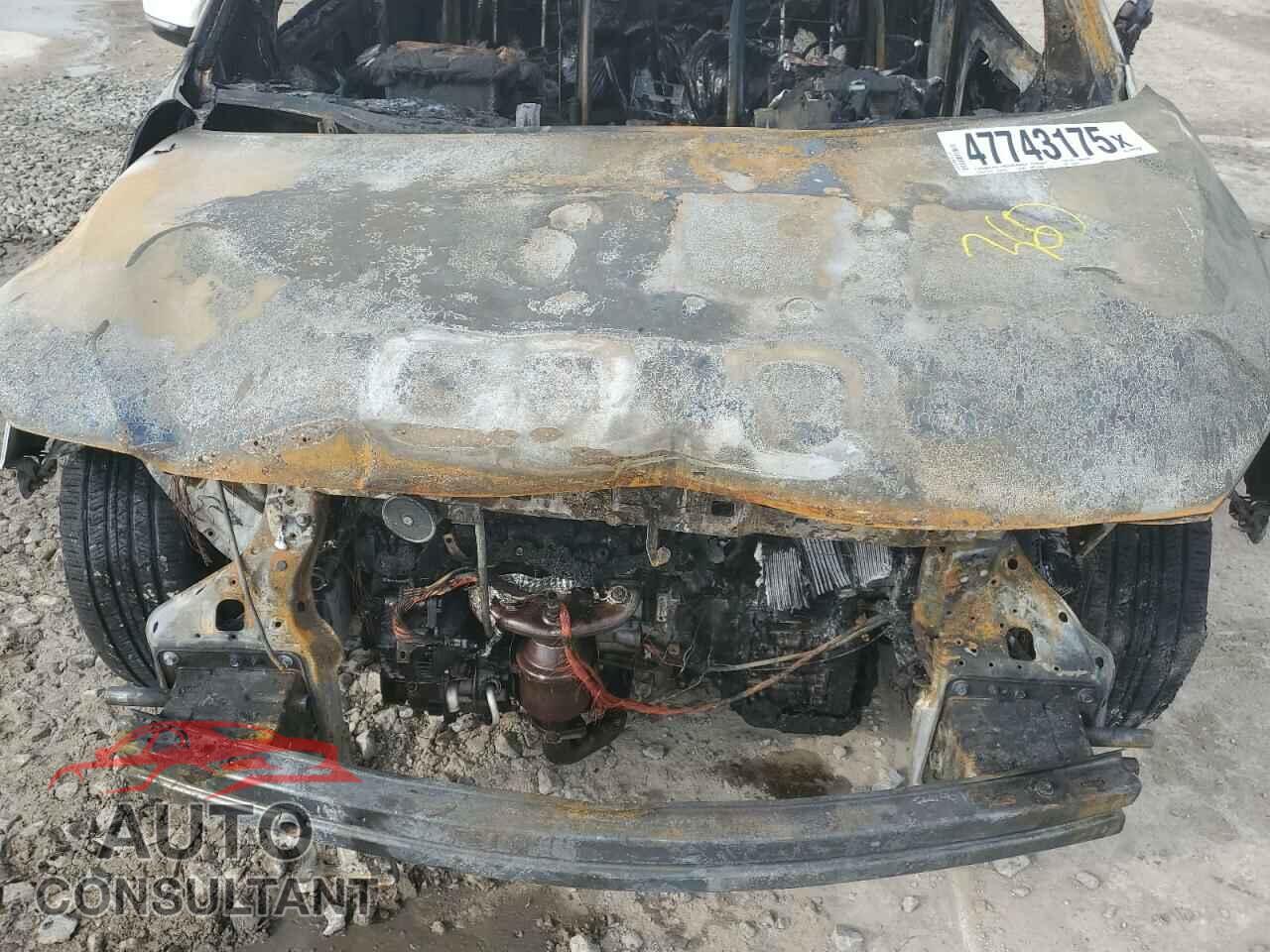 KIA SEDONA 2018 - KNDME5C17J6379601