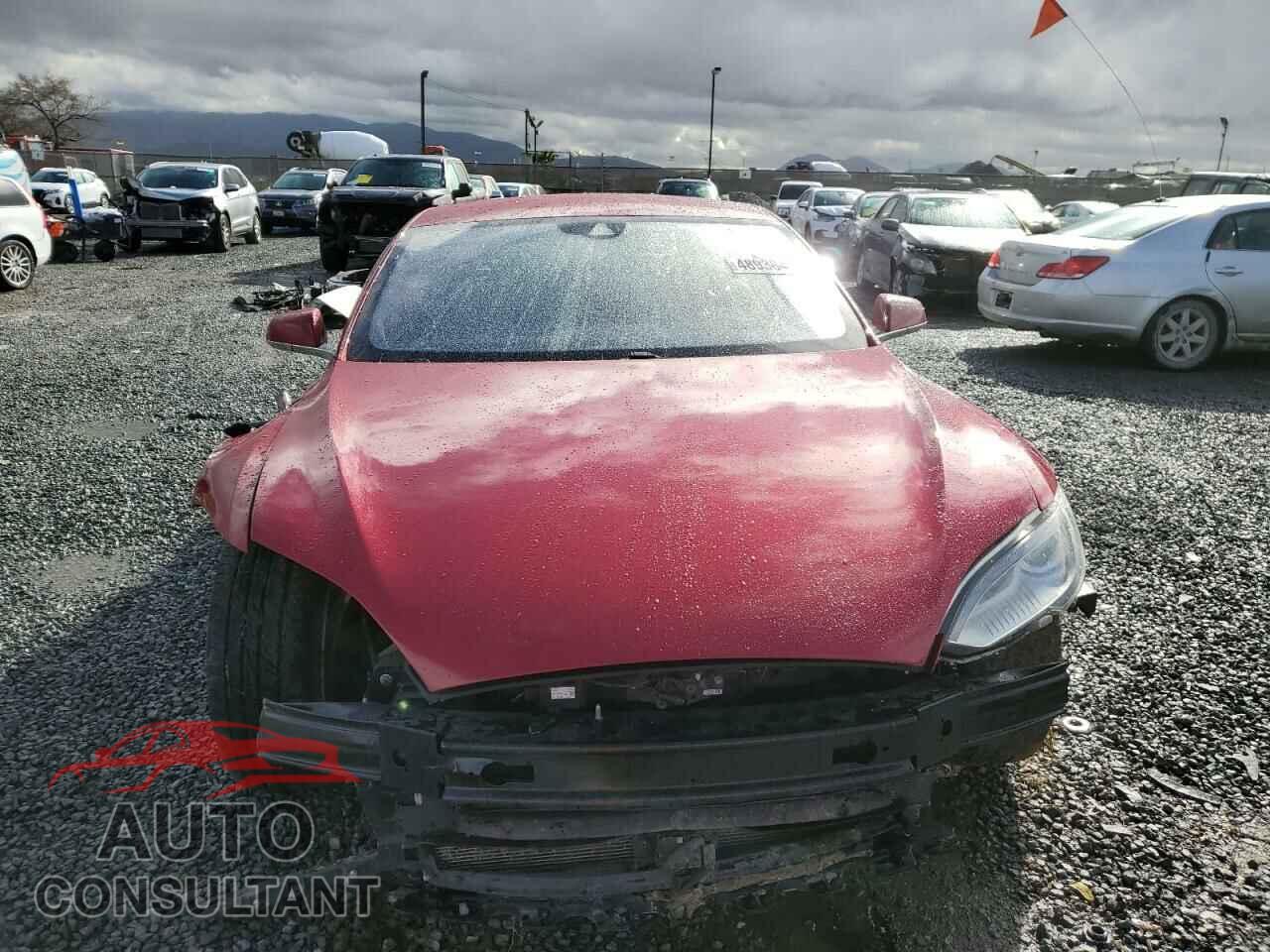 TESLA MODEL S 2015 - 5YJSA1E23FF115854