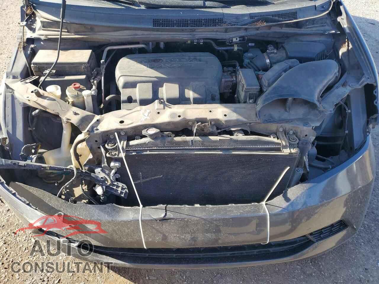 HONDA ODYSSEY 2013 - 5FNRL5H48DB017090