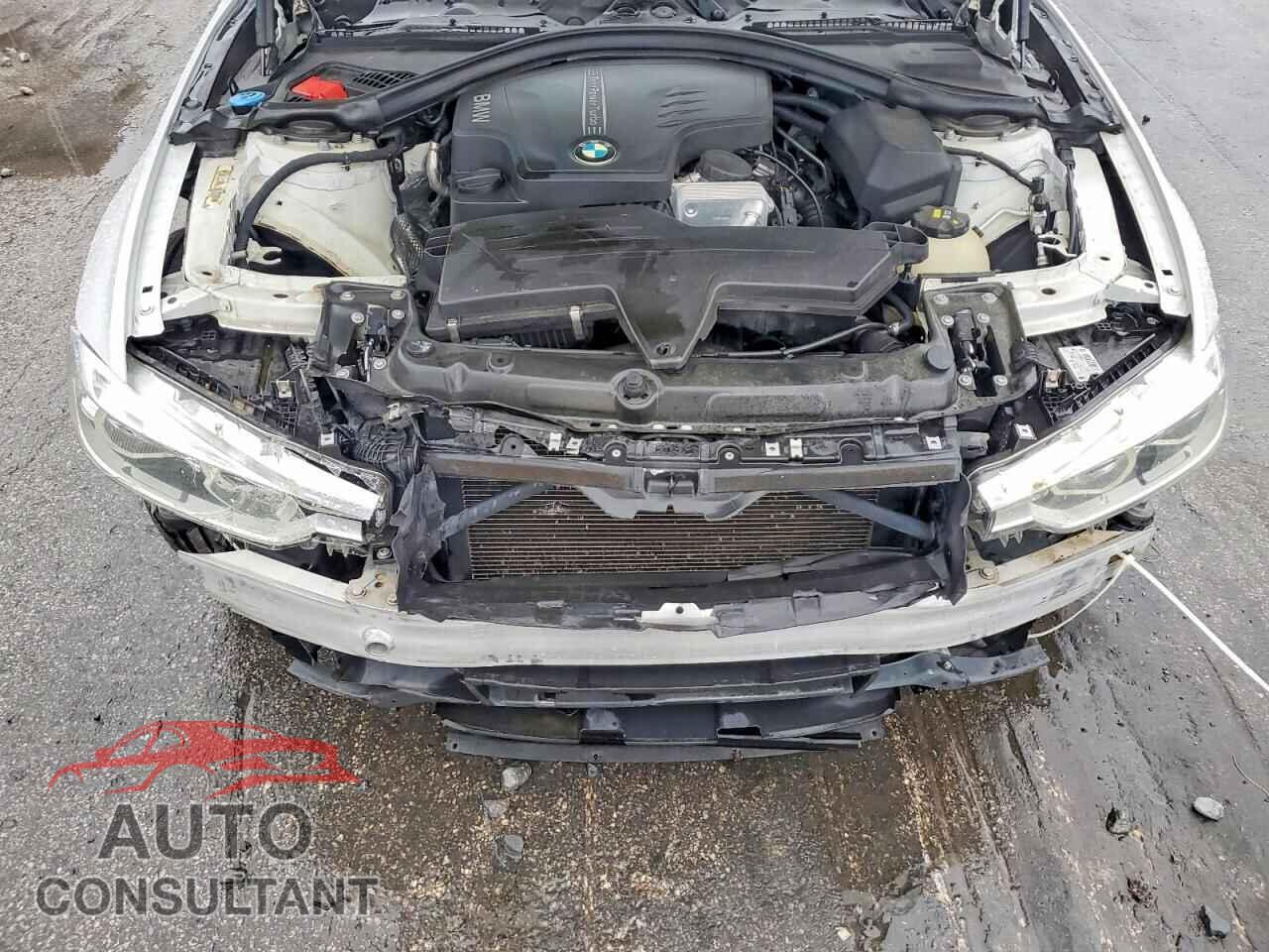 BMW 3 SERIES 2016 - WBA8E9G59GNU28573