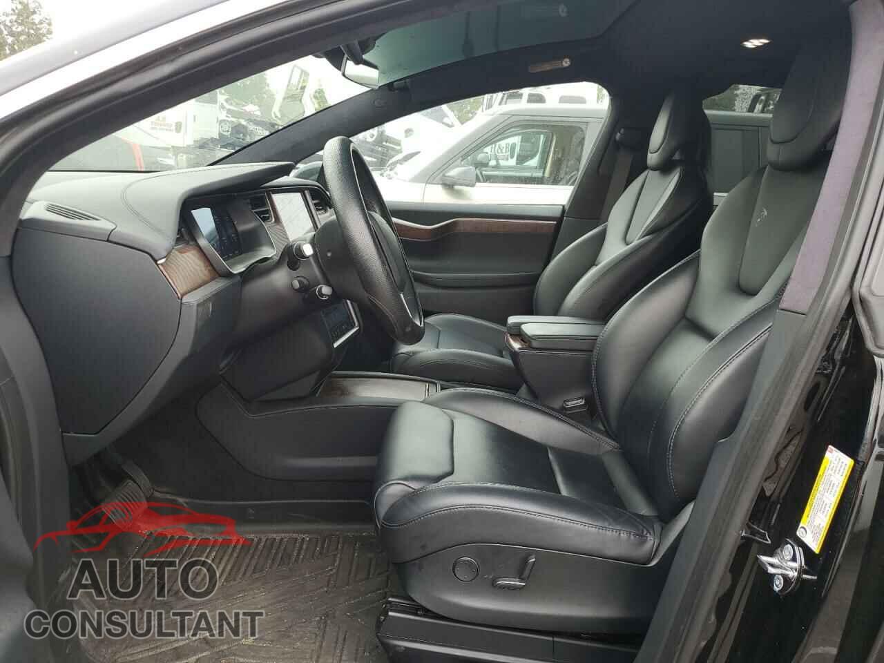 TESLA MODEL X 2019 - 5YJXCDE27KF188317