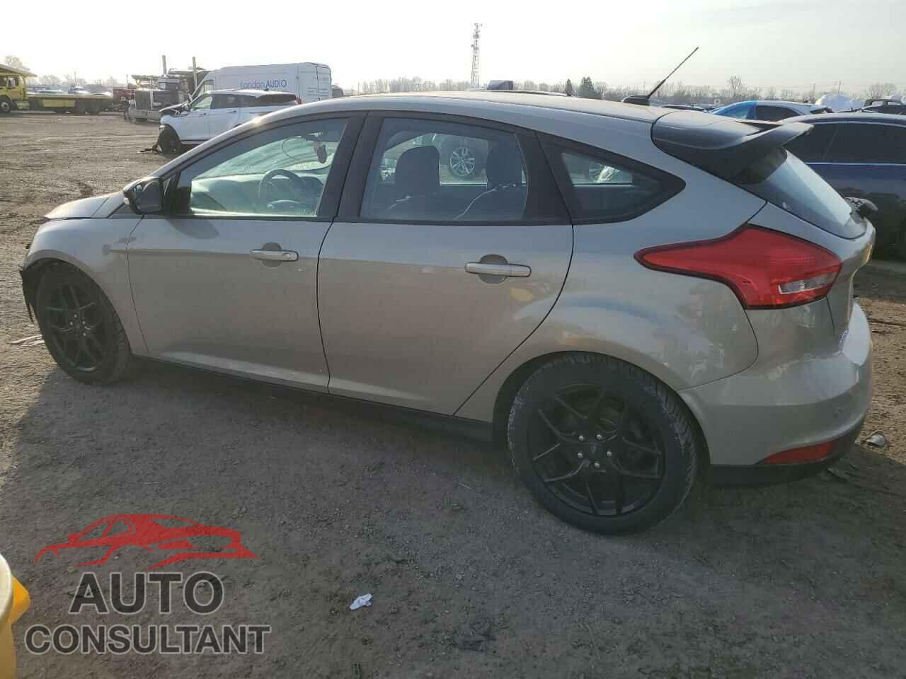 FORD FOCUS 2016 - 1FADP3K21GL317510