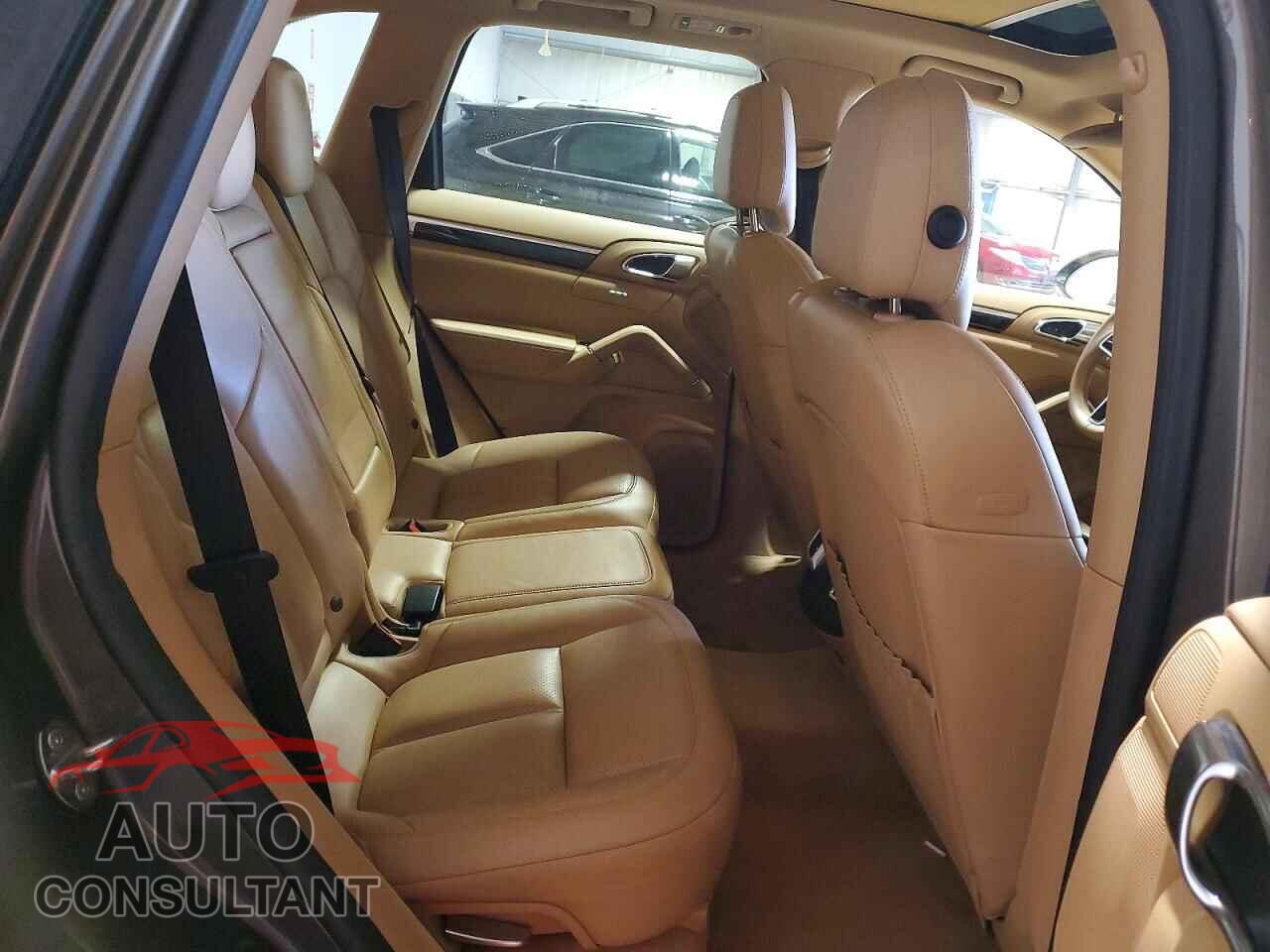 PORSCHE CAYENNE 2016 - WP1AA2A20GLA11259