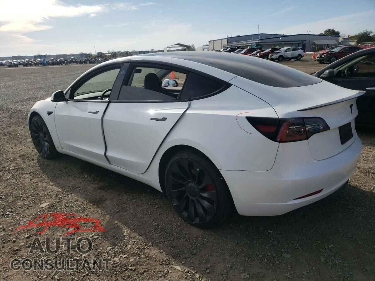 TESLA MODEL 3 2023 - 5YJ3E1EC5PF505194