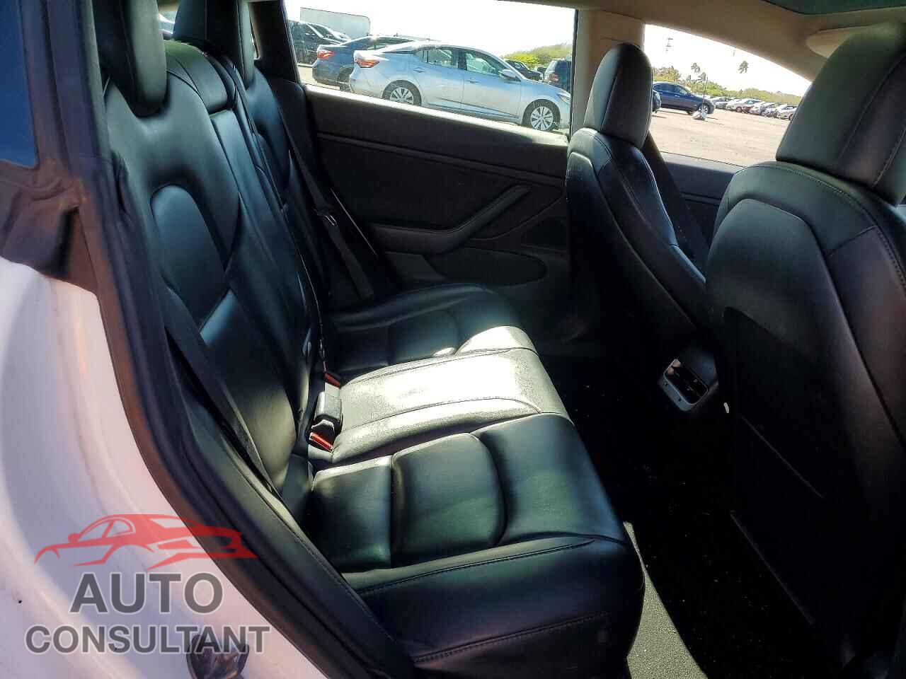 TESLA MODEL 3 2018 - 5YJ3E1EA2JF098828