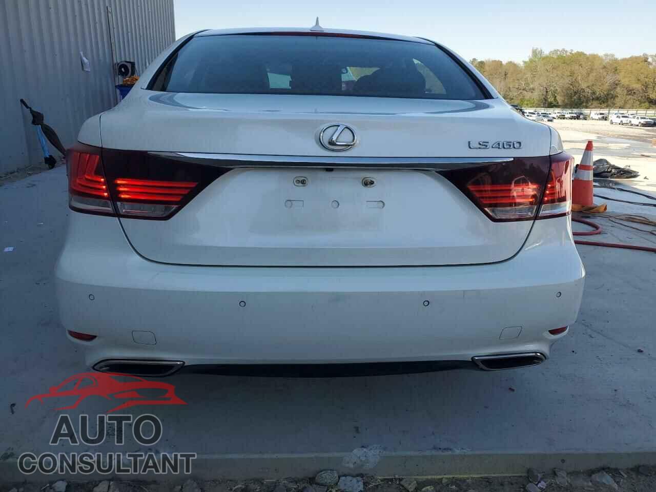 LEXUS LS460 2013 - JTHBL5EF4D5124323