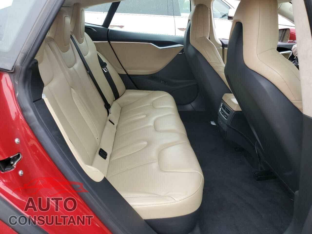 TESLA MODEL S 2016 - 5YJSA1E2XGF169024
