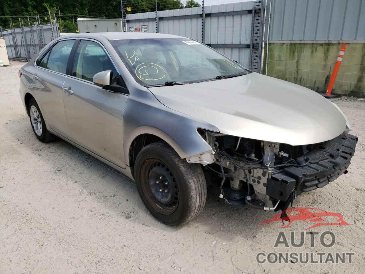 TOYOTA CAMRY 2016 - 4T4BF1FK0GR522184
