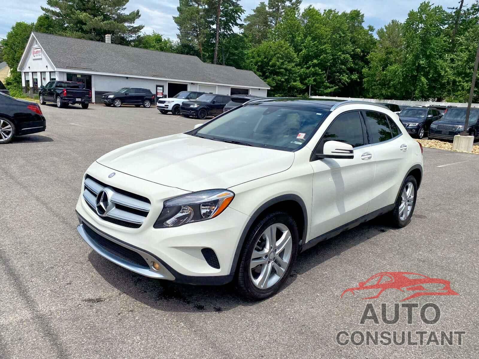 MERCEDES-BENZ GLA-CLASS 2016 - WDCTG4GB7GJ262085