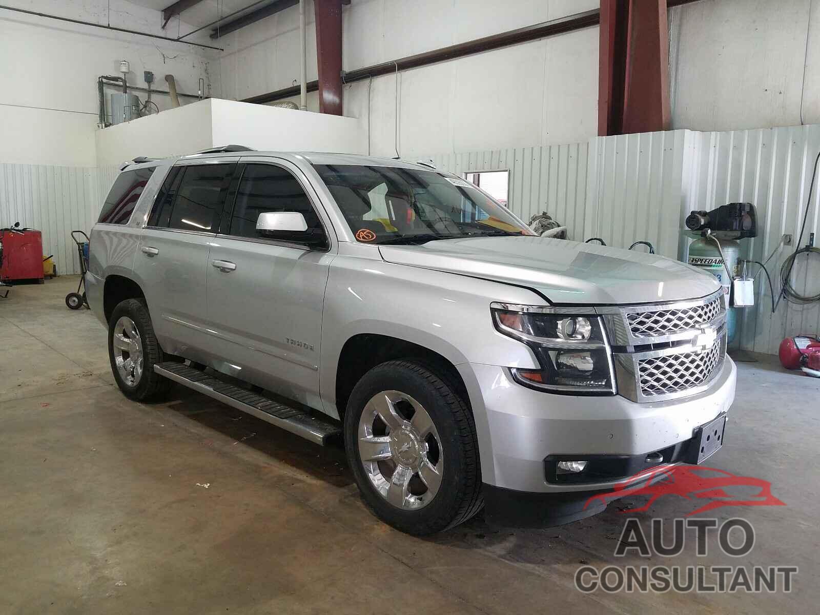 CHEVROLET TAHOE 2017 - 1GNSCBKC1HR234911