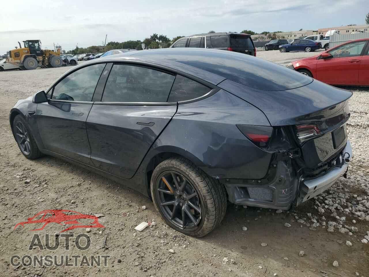 TESLA MODEL 3 2021 - 5YJ3E1EB4MF077539