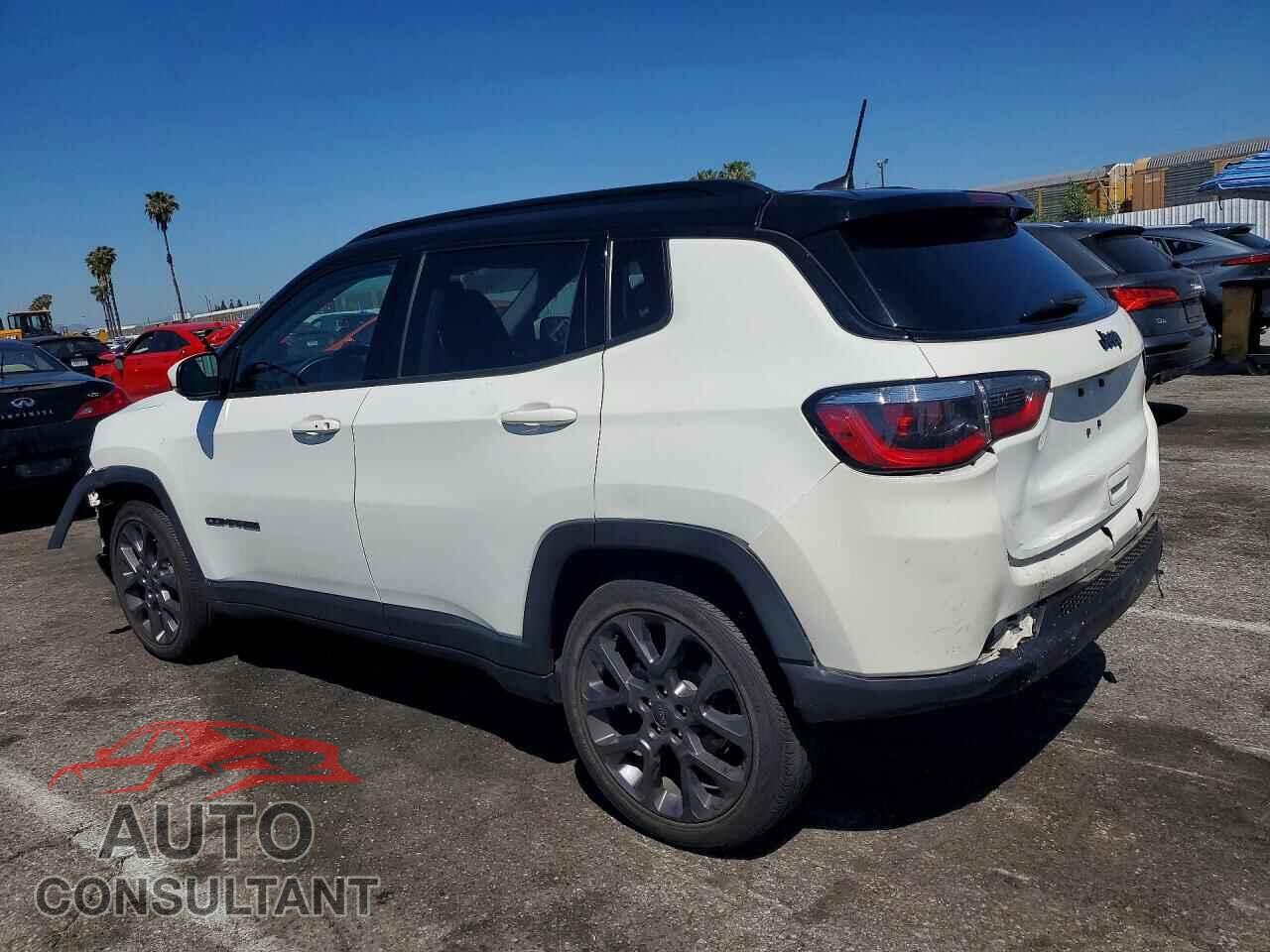 JEEP COMPASS 2019 - 3C4NJCCB8KT844083
