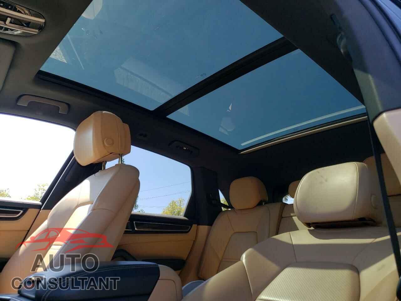 PORSCHE CAYENNE 2019 - WP1AA2AYXKDA09722
