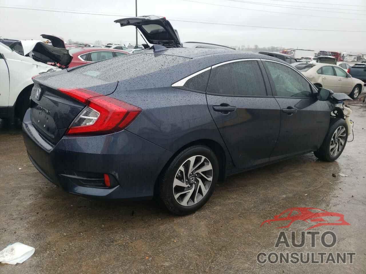 HONDA CIVIC 2018 - 2HGFC2F77JH589421