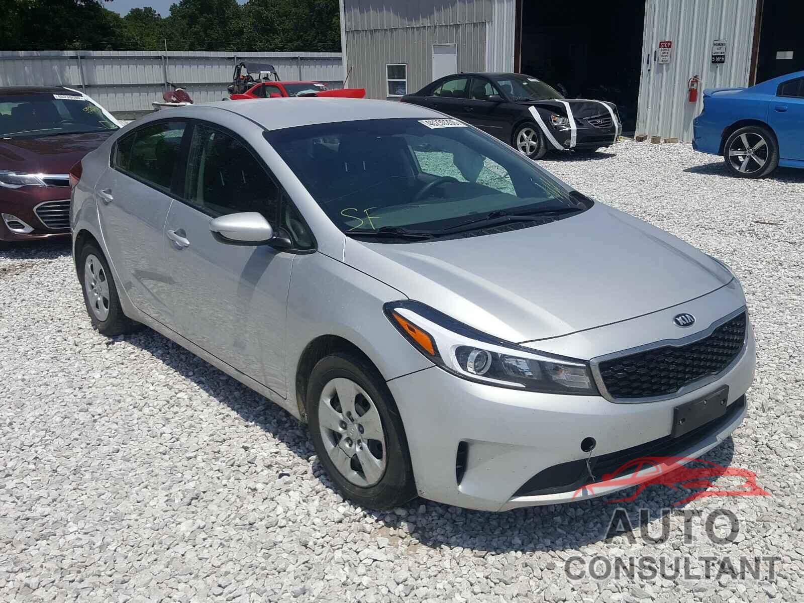 KIA FORTE 2017 - 3KPFK4A79HE160078