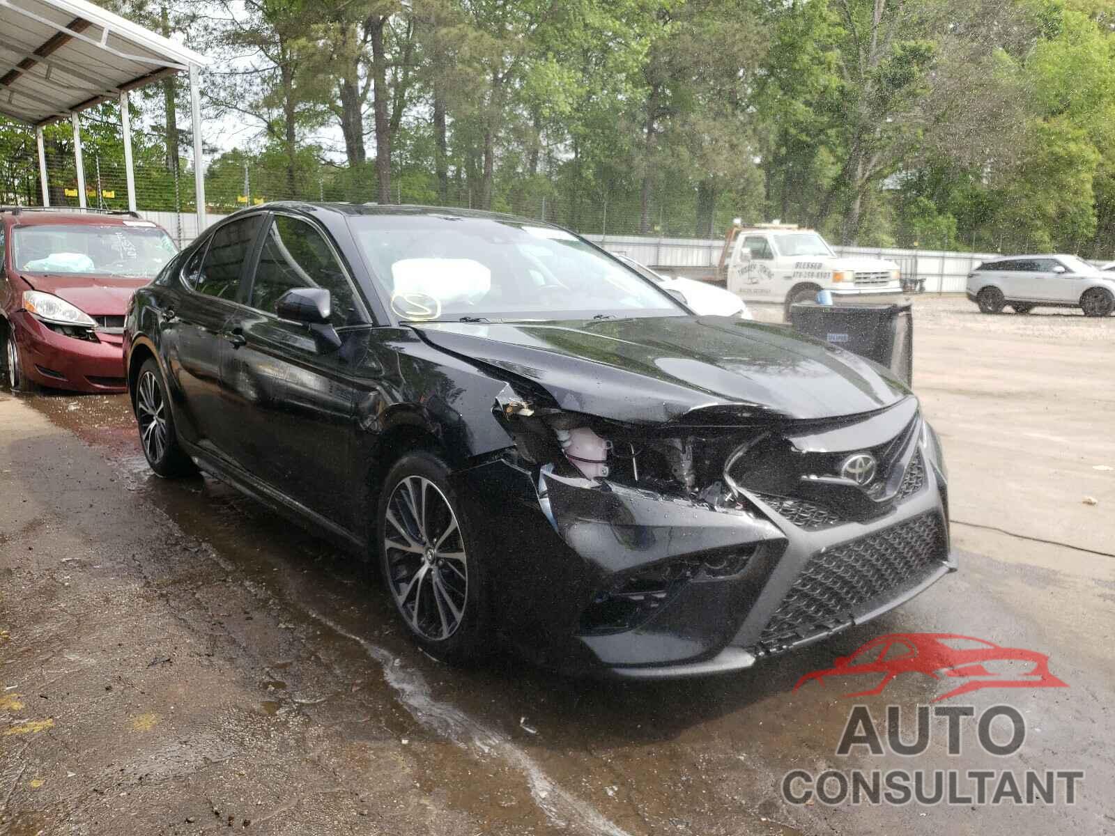 TOYOTA CAMRY 2018 - JTNB11HK5J3001268