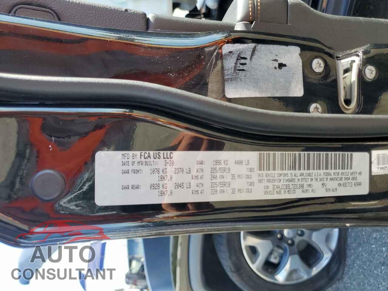 JEEP COMPASS 2020 - 3C4NJCCB3LT231208