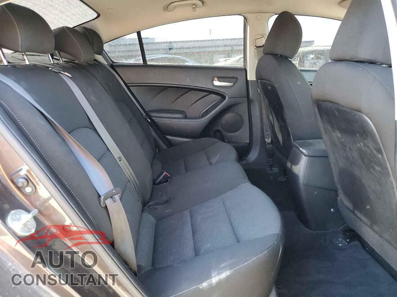 KIA FORTE 2017 - 3KPFK4A78HE077385