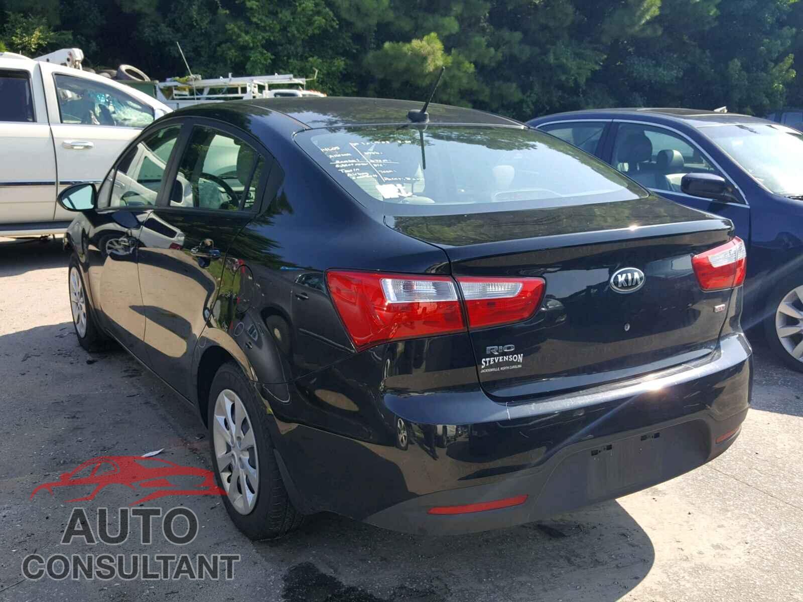 KIA RIO 2015 - KNADM4A32F6442948