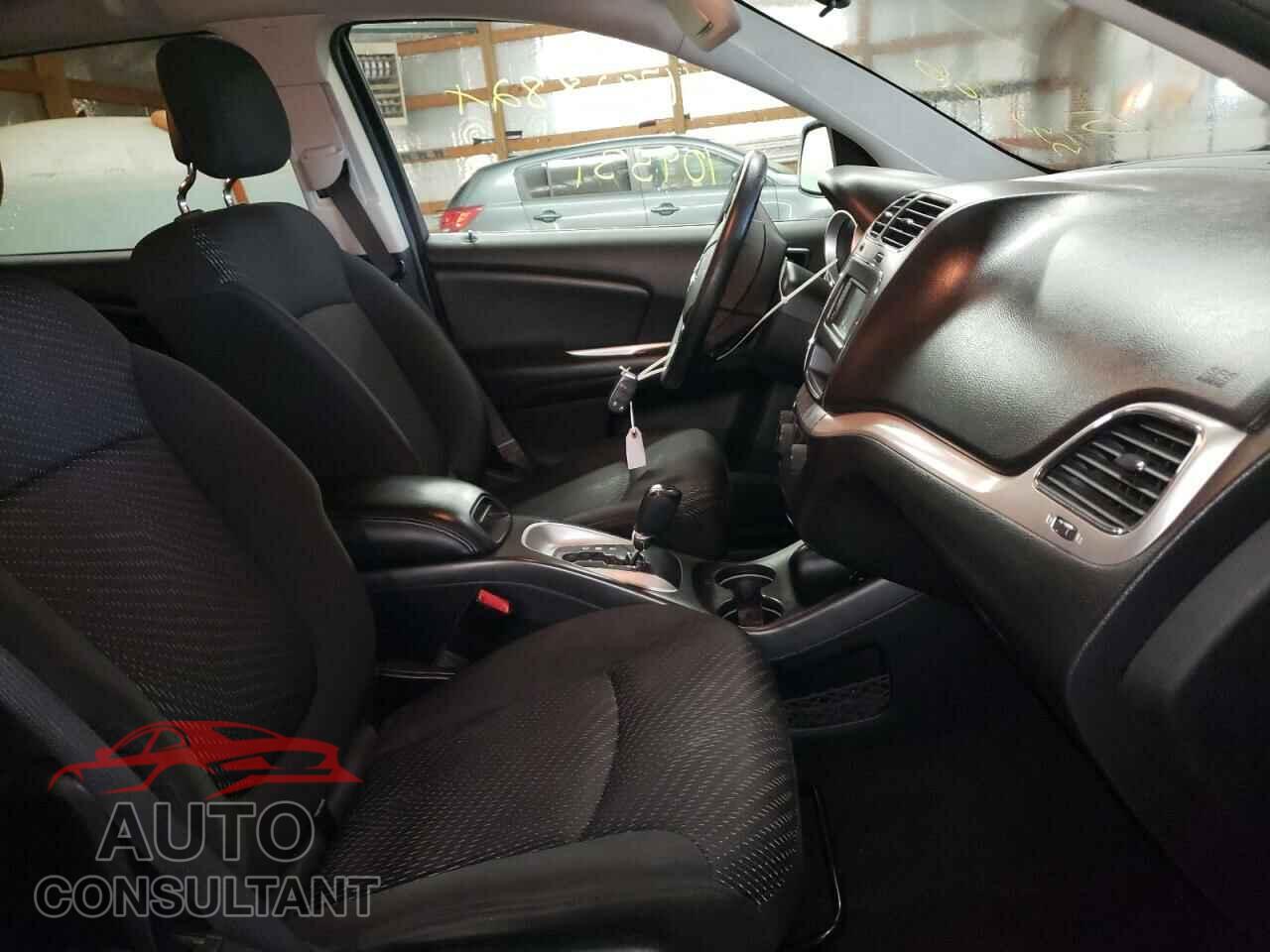 DODGE JOURNEY 2017 - 3C4PDCBG2HT533366