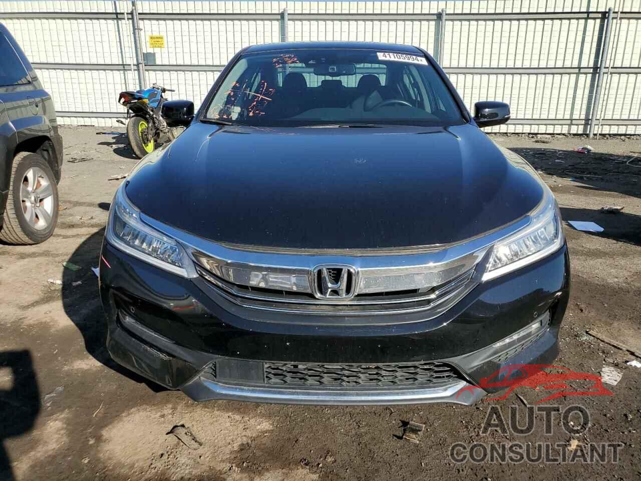 HONDA ACCORD 2016 - 1HGCR3F92GA025126