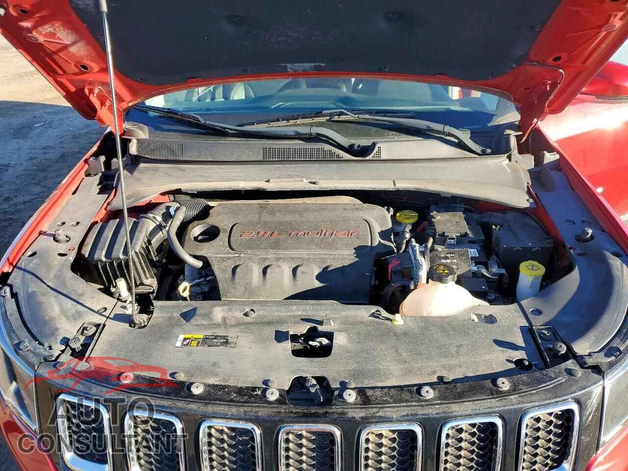 JEEP COMPASS 2018 - 3C4NJCCB7JT318879