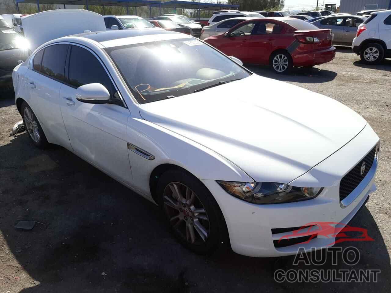 JAGUAR XE 2017 - SAJAR4BG0HA976296