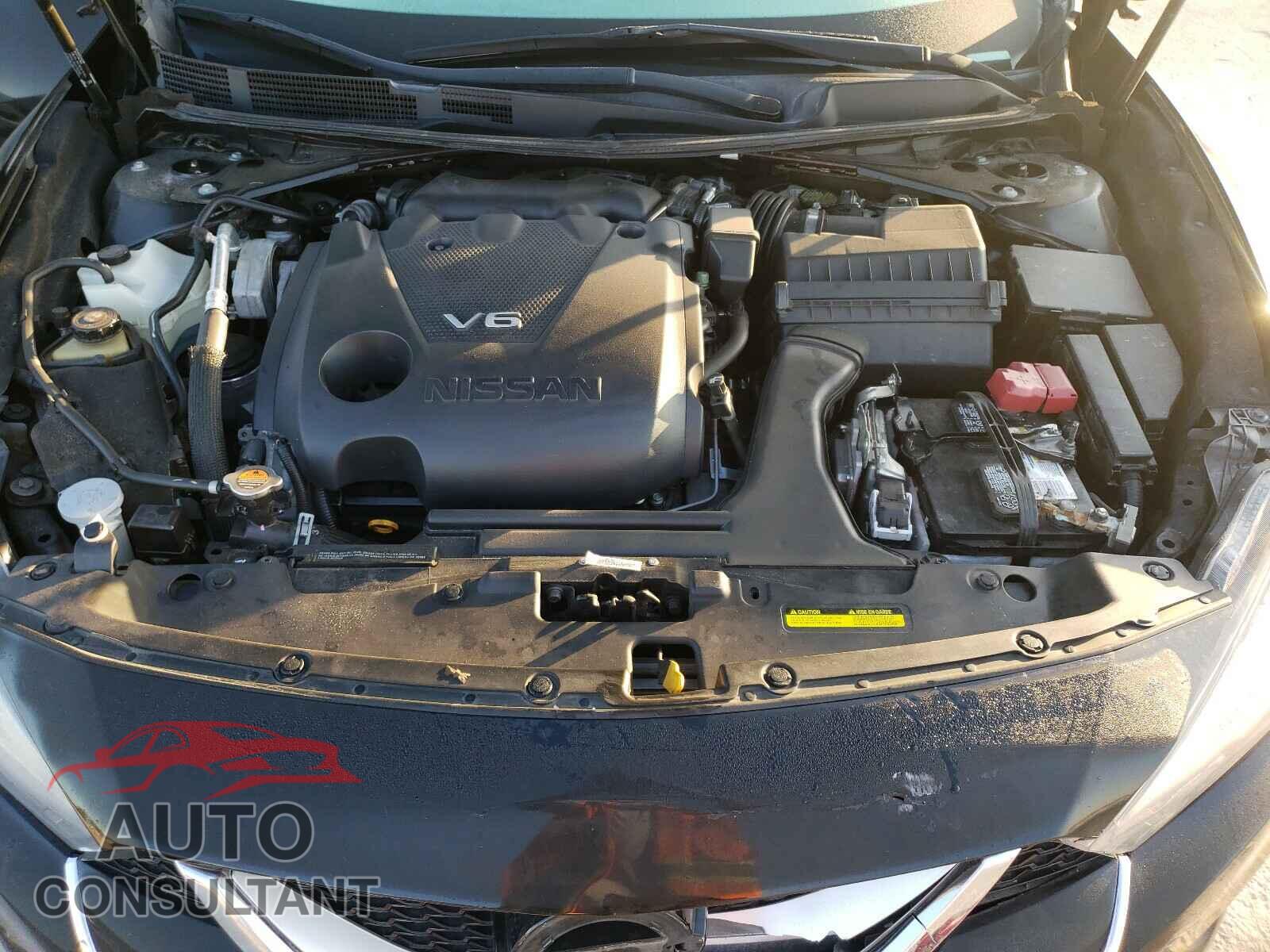 NISSAN MAXIMA 2017 - 1N4AA6AP5HC412317
